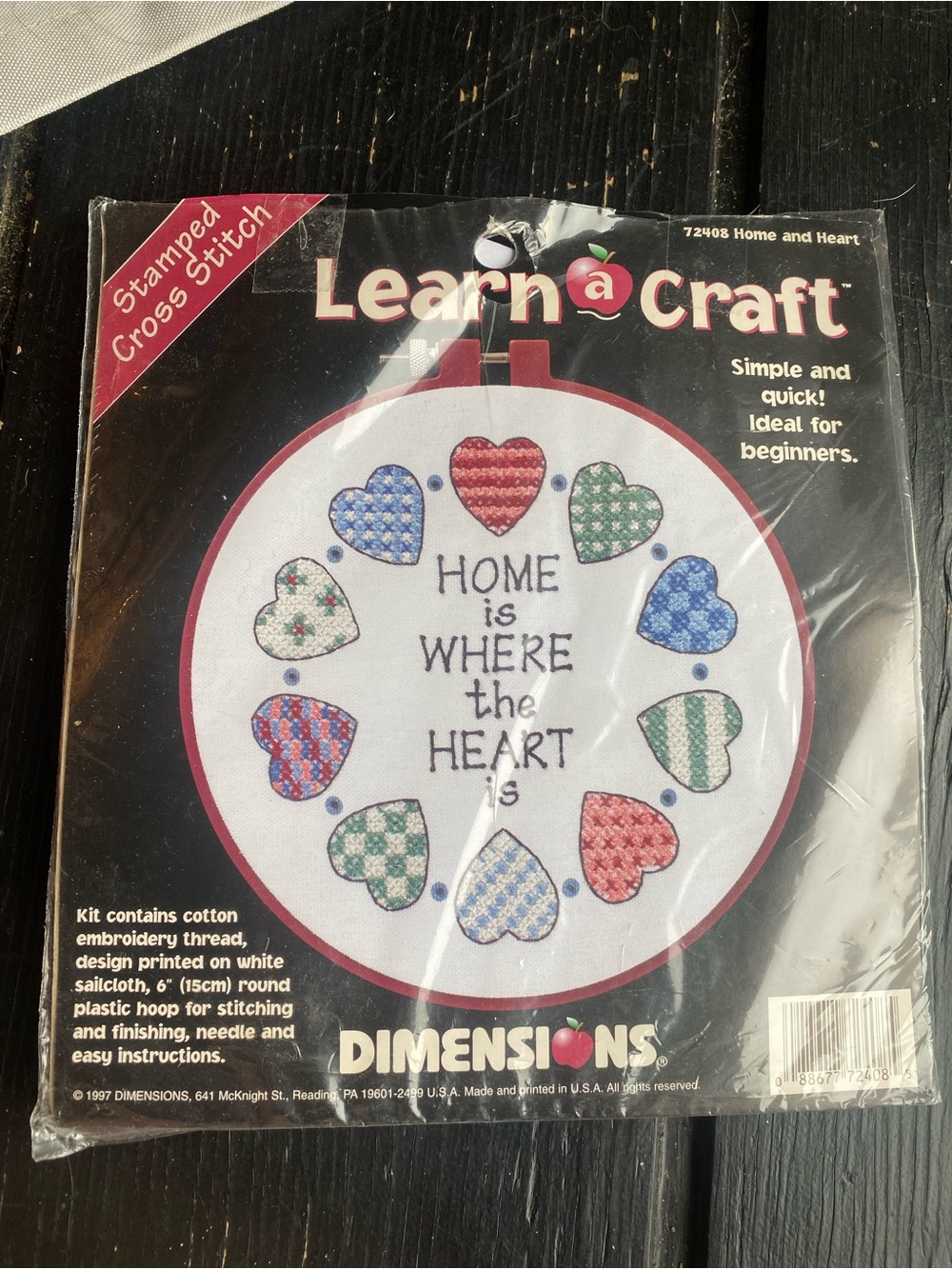 Learn-a-Craft 'Home is Where the Heart Is' Cross Stitch Kit - Multicolor